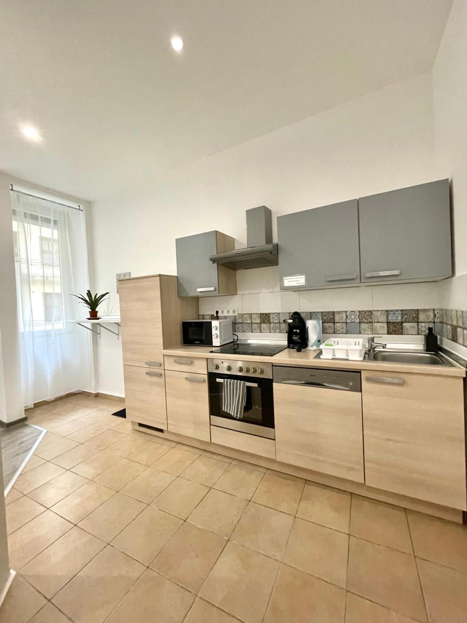 Relax Home With 2 Bedroom, 2 Bathroom For 6 People In The City Centre Free Coffee Boedapest Buitenkant foto